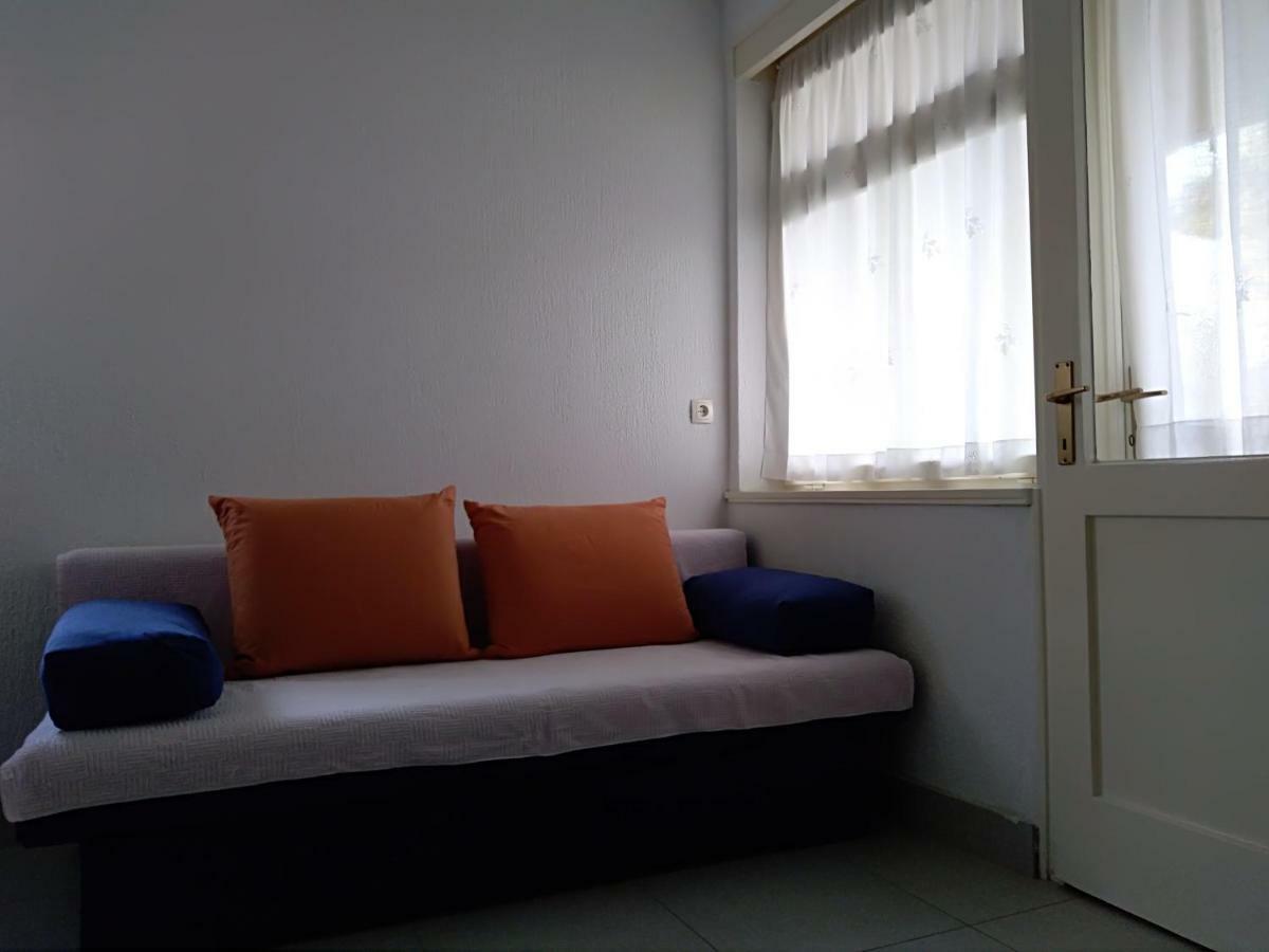 Apartman Lilly Ловран Екстер'єр фото